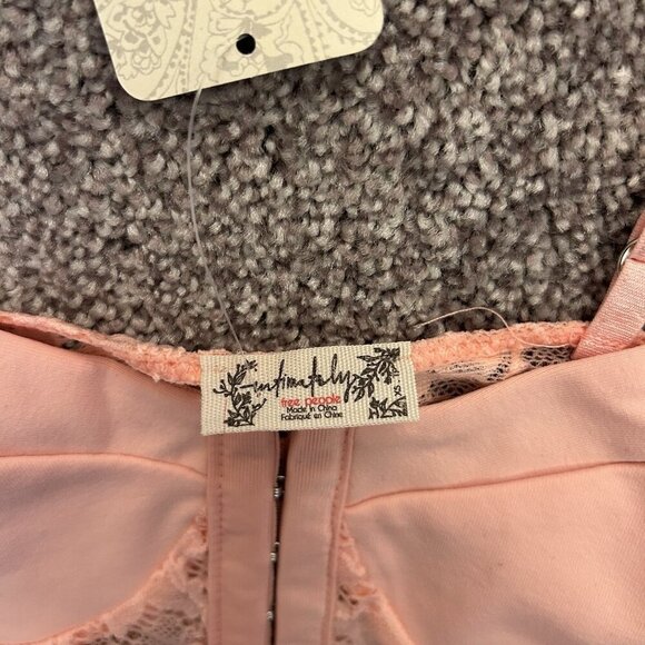 Free People Women's Lace Night Rhythm Bodysuit Size XS Pink Thong NWT $78 - Picture 14 of 16